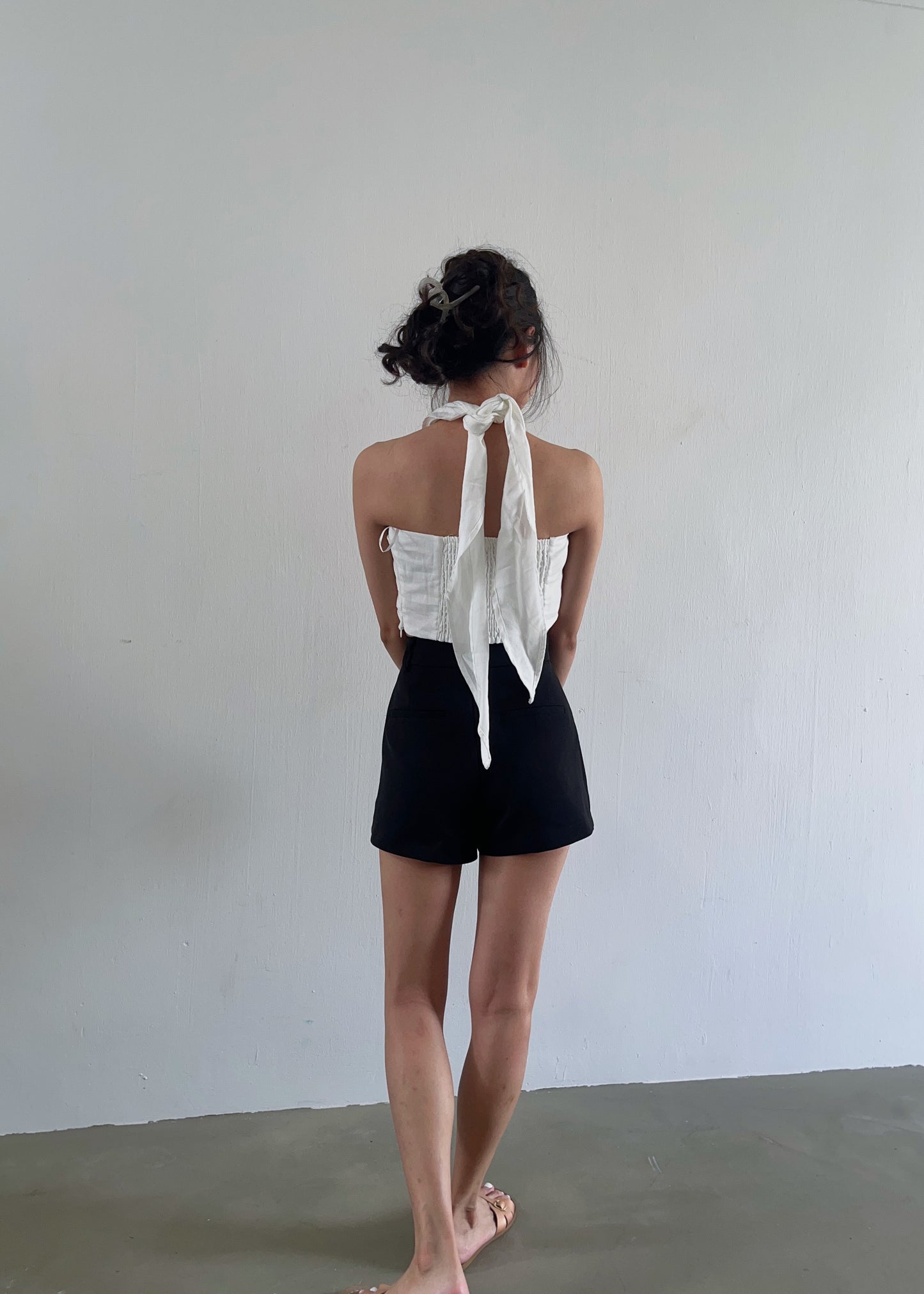 Quinn Linen Halter Neck Top (Creamy White)
