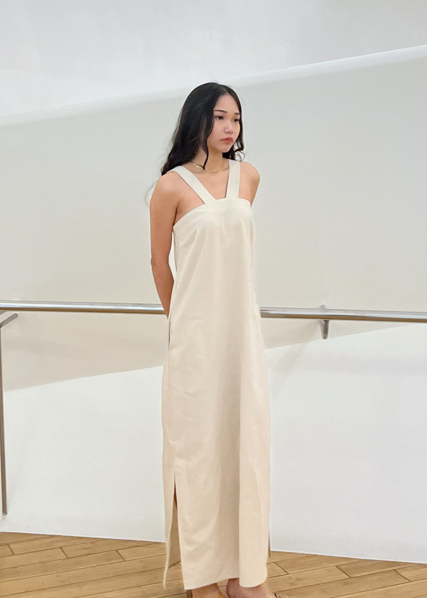 Khloe Linen Low-Back Dress